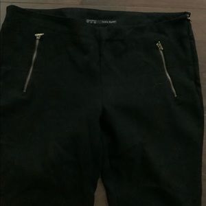 Zara black pants with zippers
